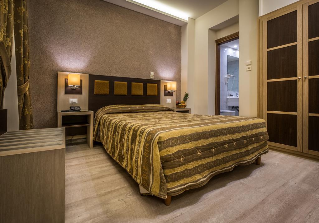 Rex Hotel Nafplio Luaran gambar