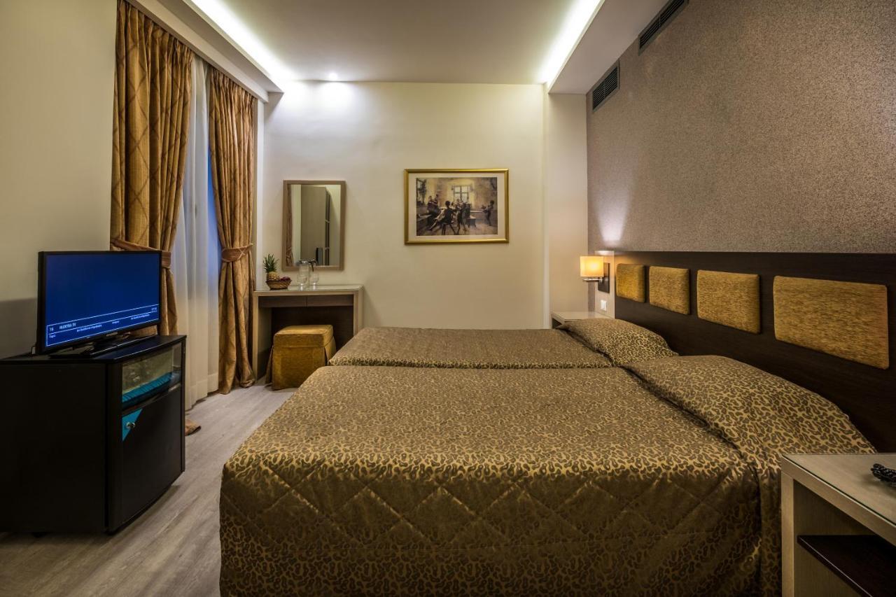 Rex Hotel Nafplio Luaran gambar